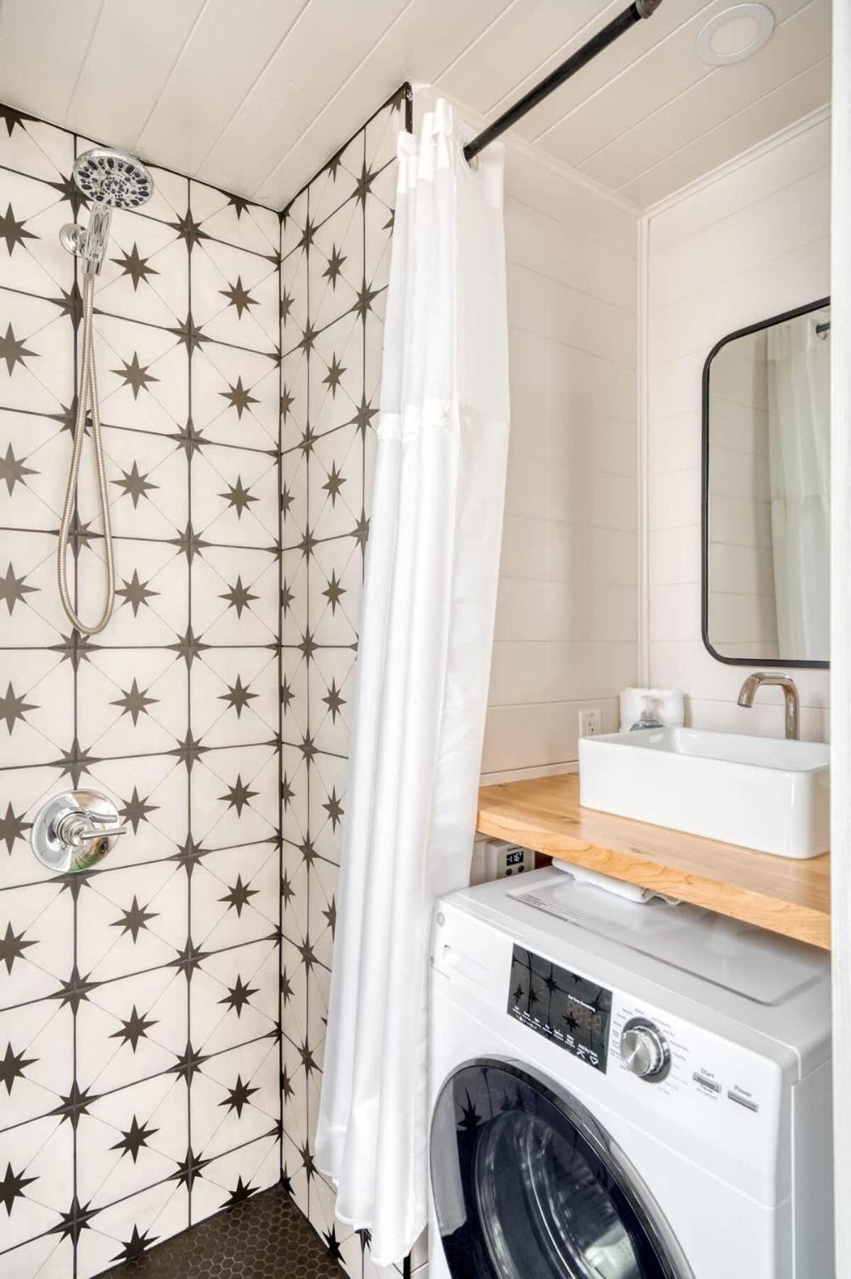 Stay Portland - Noir-Emerald Modern Tinylux In Portland Bagian luar foto